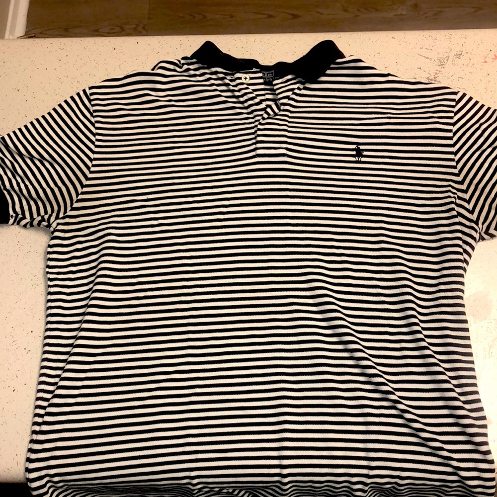 DISCOUNTED black and white large POLO Ralph Lauren T-shirt